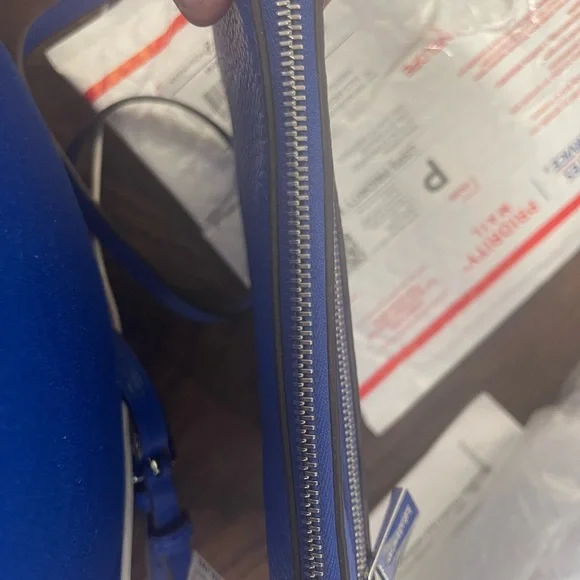 Michael Kors new with tags - Picture 6 of 16